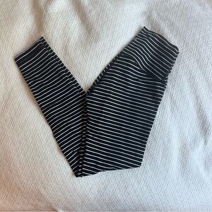 lululemon wunder under striped size 4 length 25